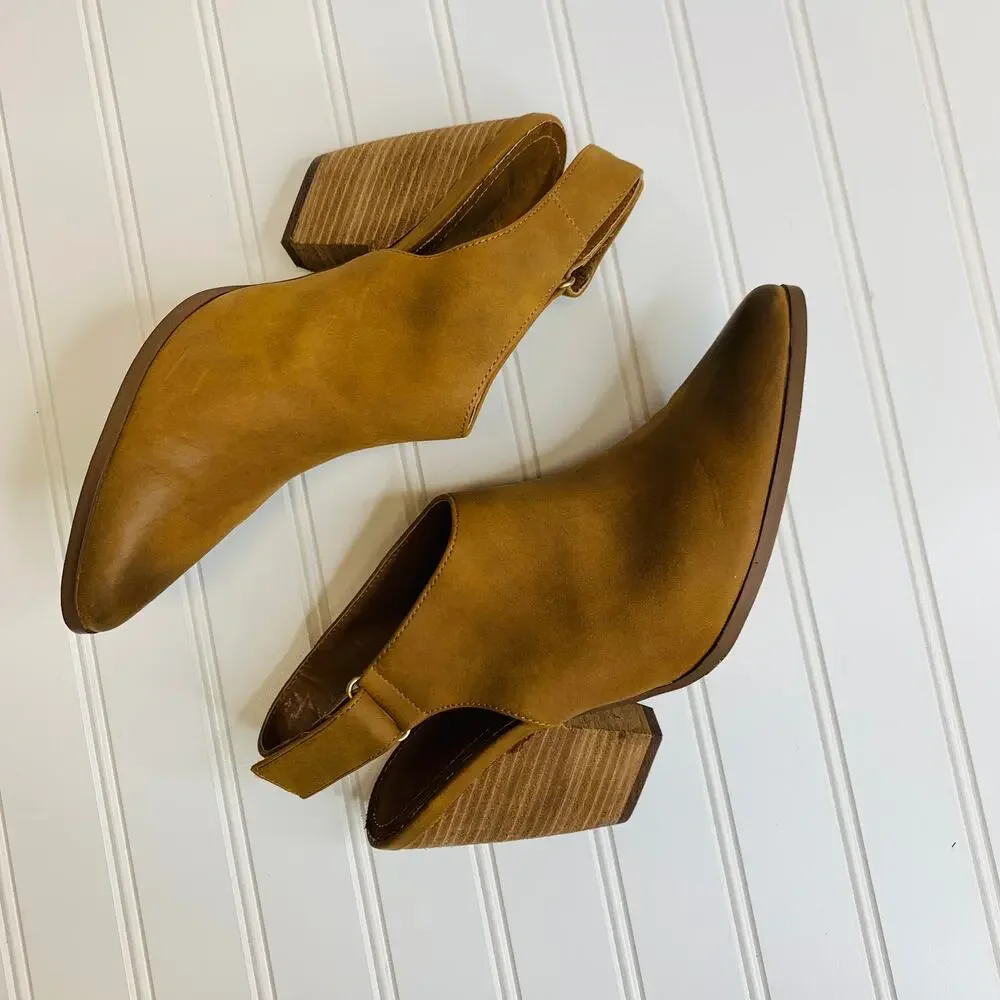 Charles by Charles David Brown Tan Bootie Sz 8.5 - Picture 9 of 10